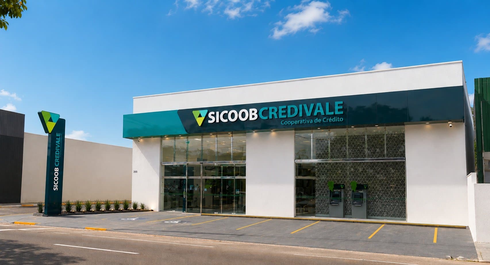 Sicoob Credivale mostra como o cooperativismo financeiro ganha espaço e fortalece o desenvolvimento regional