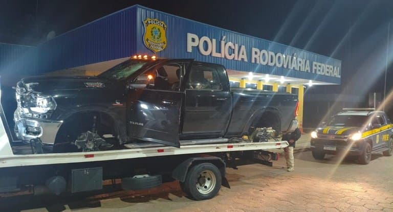 PRF apreende 863 quilos de maconha na região de  Bataguassu