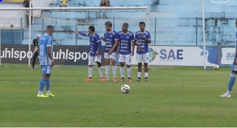 Ivinhema arranca empate decisivo contra o CRAC, garante classificação e avança na Série D