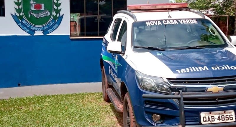 Homem embriagado é levado à DP após perturbar clientes em posto de combustíveis de Nova Casa Verde
