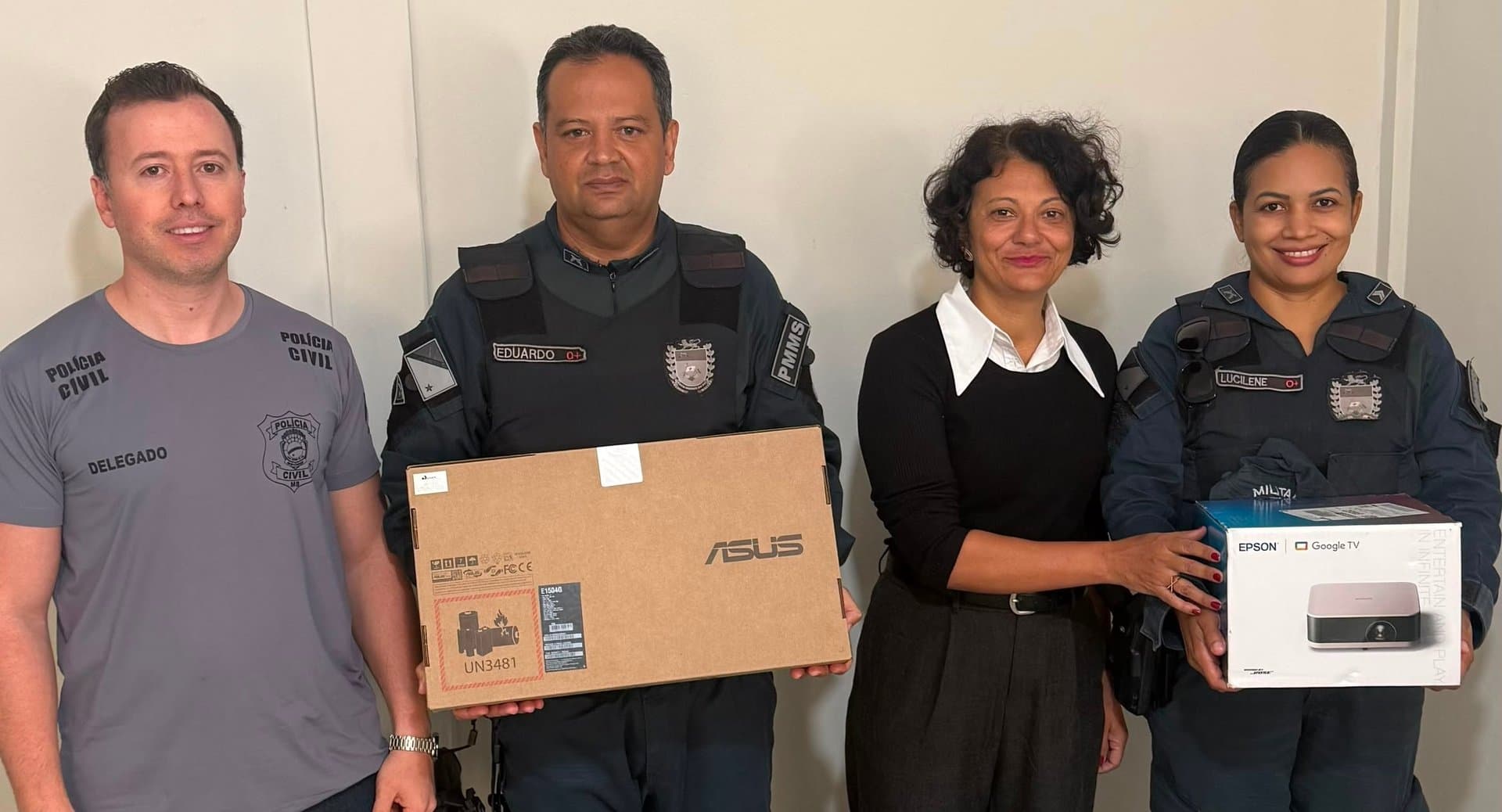 Conselho Comunitário de Segurança de Bataypora entrega de equipamentos ao 8º BPM