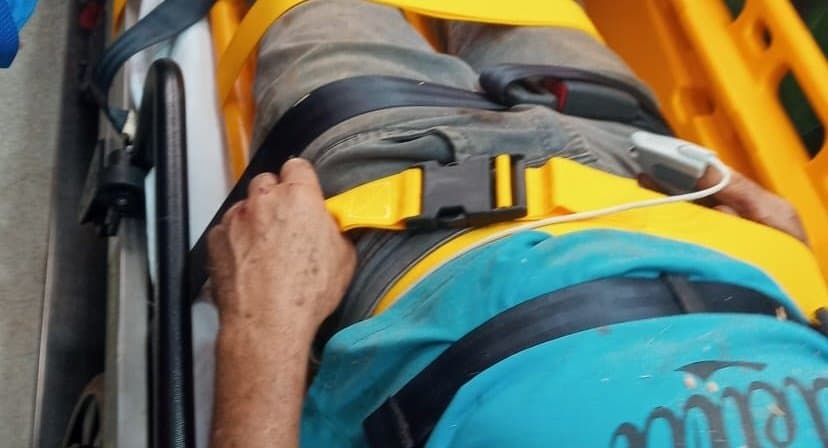 Homem fica ferido após cair de telhado enquanto trabalhava em Nova Casa Verde