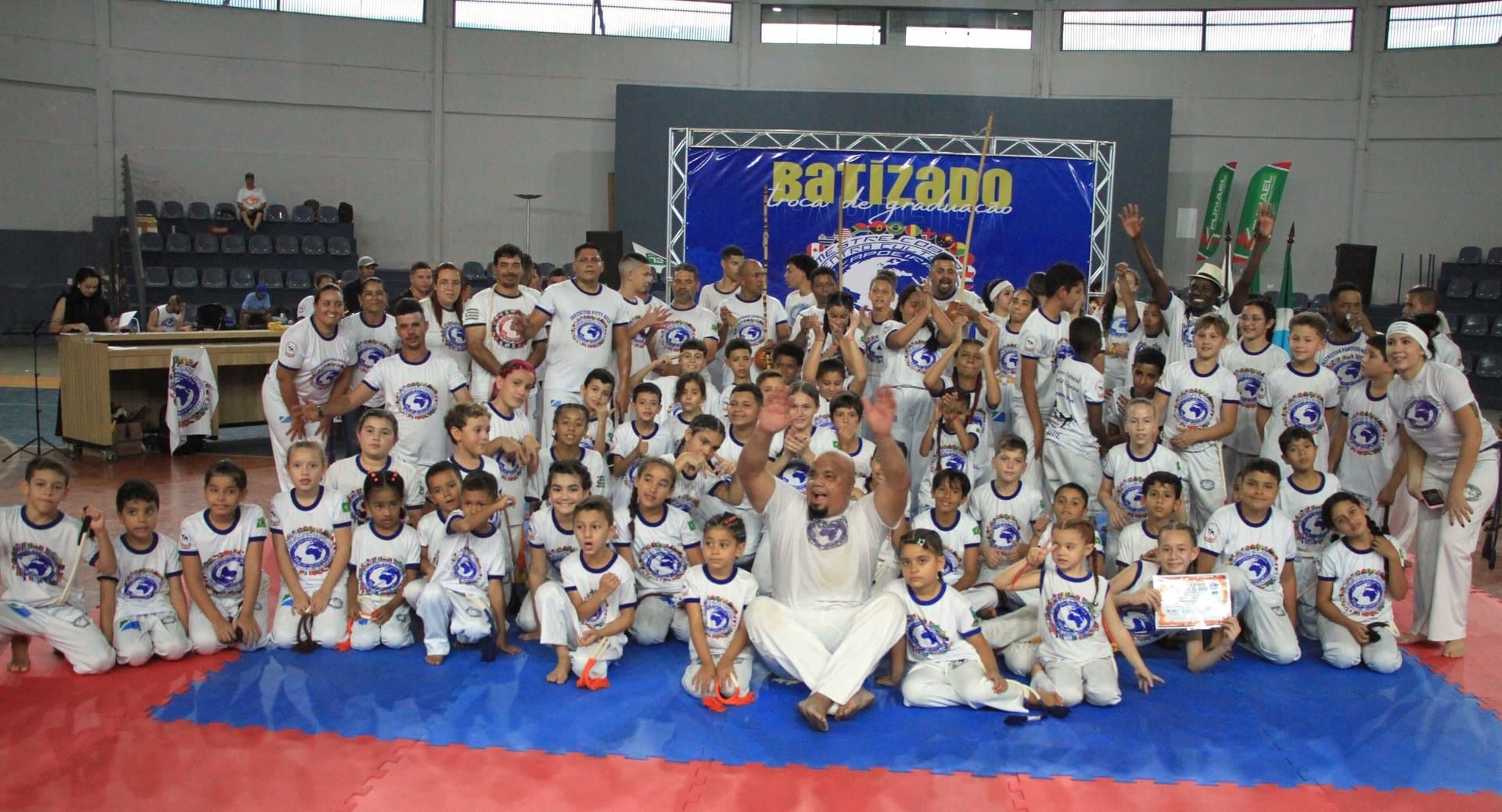 Cerimônia de Formatura, Batizado e Troca de Graduação e Capoeira foi realizada em Nova Andradina