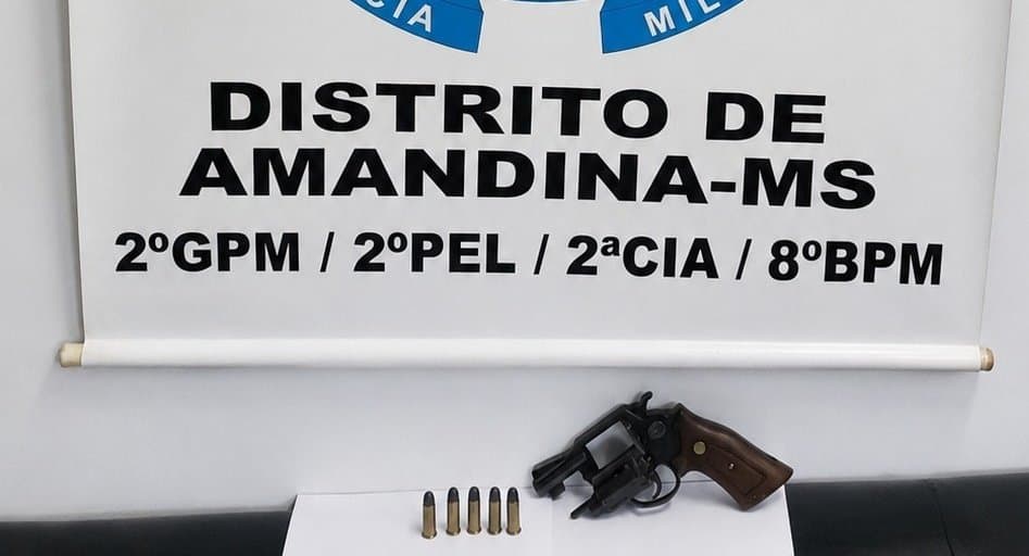Ivinhema - Homem é preso por porte ilegal de arma de fogo no Distrito de Amandina