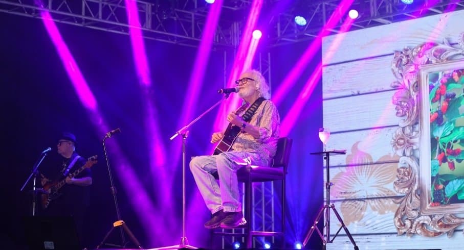 Sicredi Centro-Sul MS/BA encerra comemorações de 37 anos com show solidário em prol do Hospital de Amor
