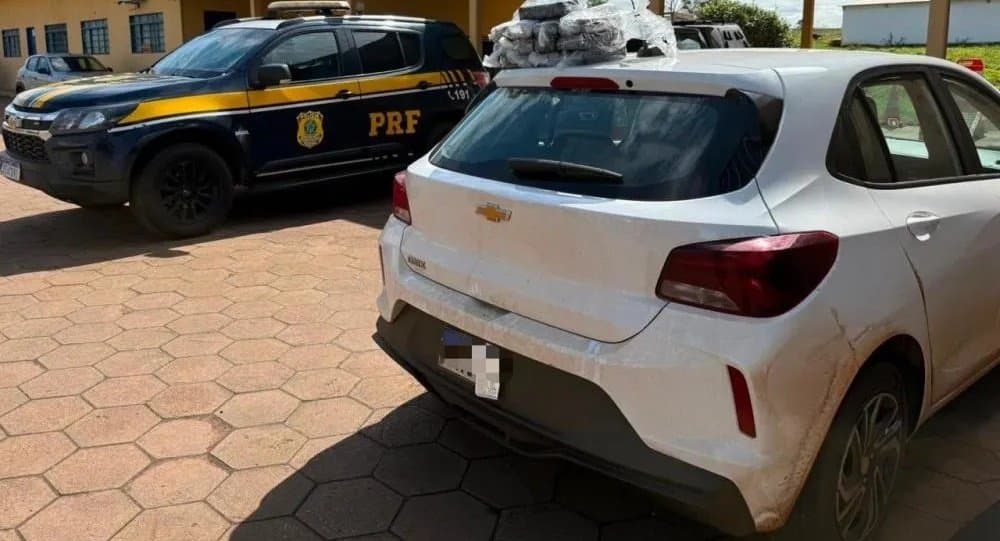 Mulher é presa com mais de 14 kg de cocaína e acaba autuada por furtar dinheiro apreendido em delegacia de Bataguassu