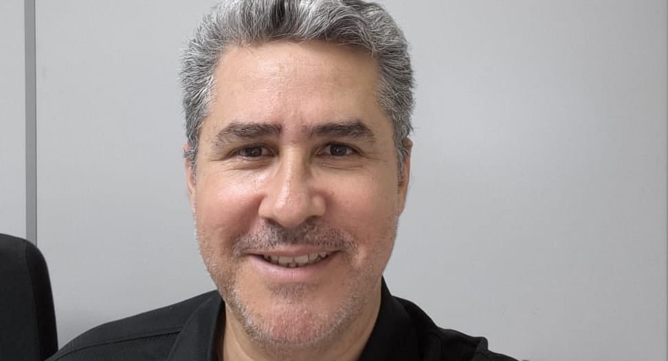 De Minha Vida para a Vida, por Odair José de Melo