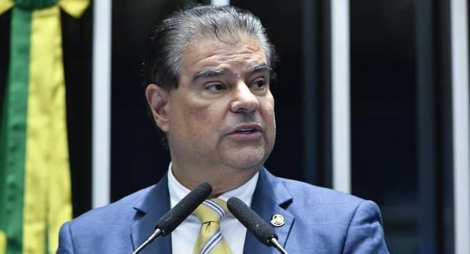 Nelsinho recua da disputa ao Senado para manter bloco unido em torno de Riedel