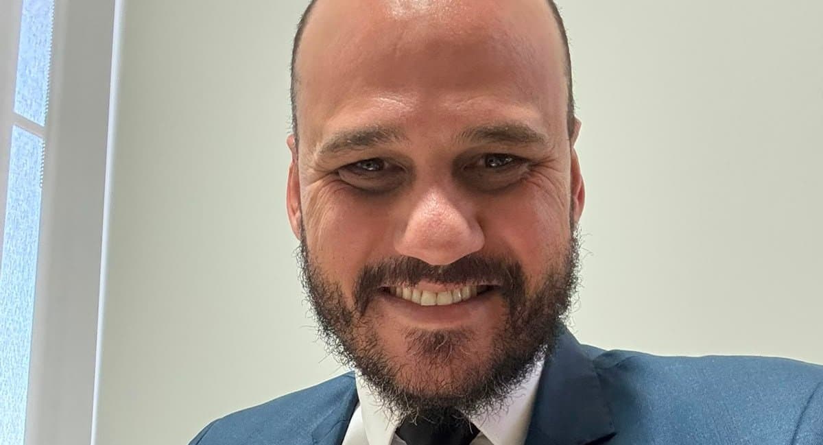 Crime de 1999, julgamento em 2026: que justiça o tempo ainda permite fazer?, por Henaglyton Corneto