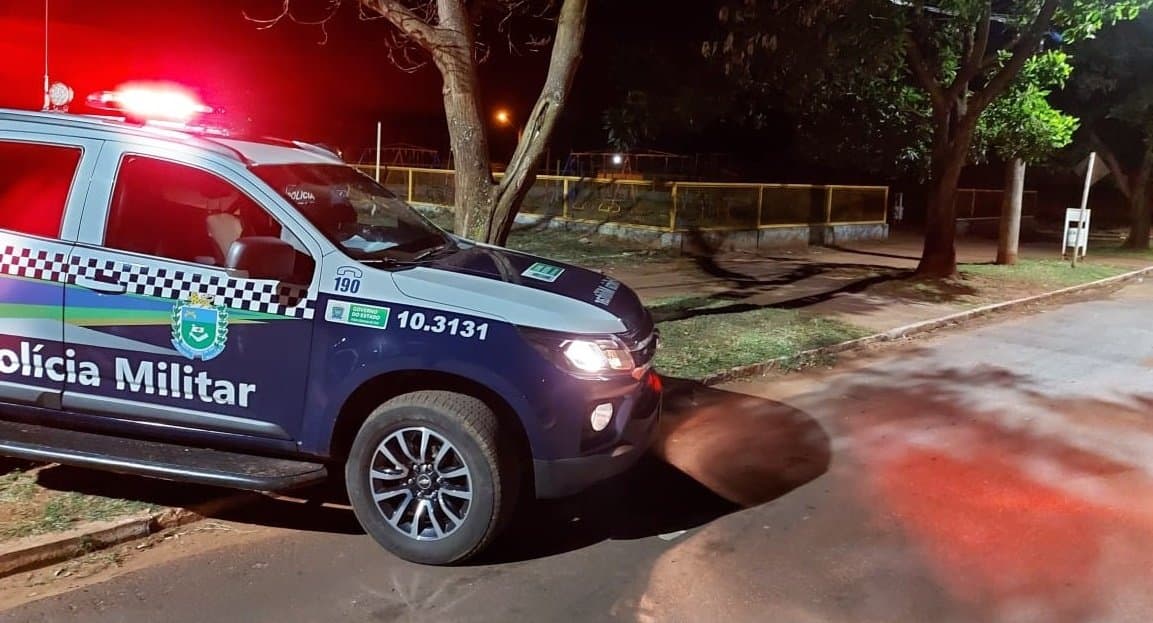 Homem é detido por violação de domicílio, resistência e desacato em Nova Andradina