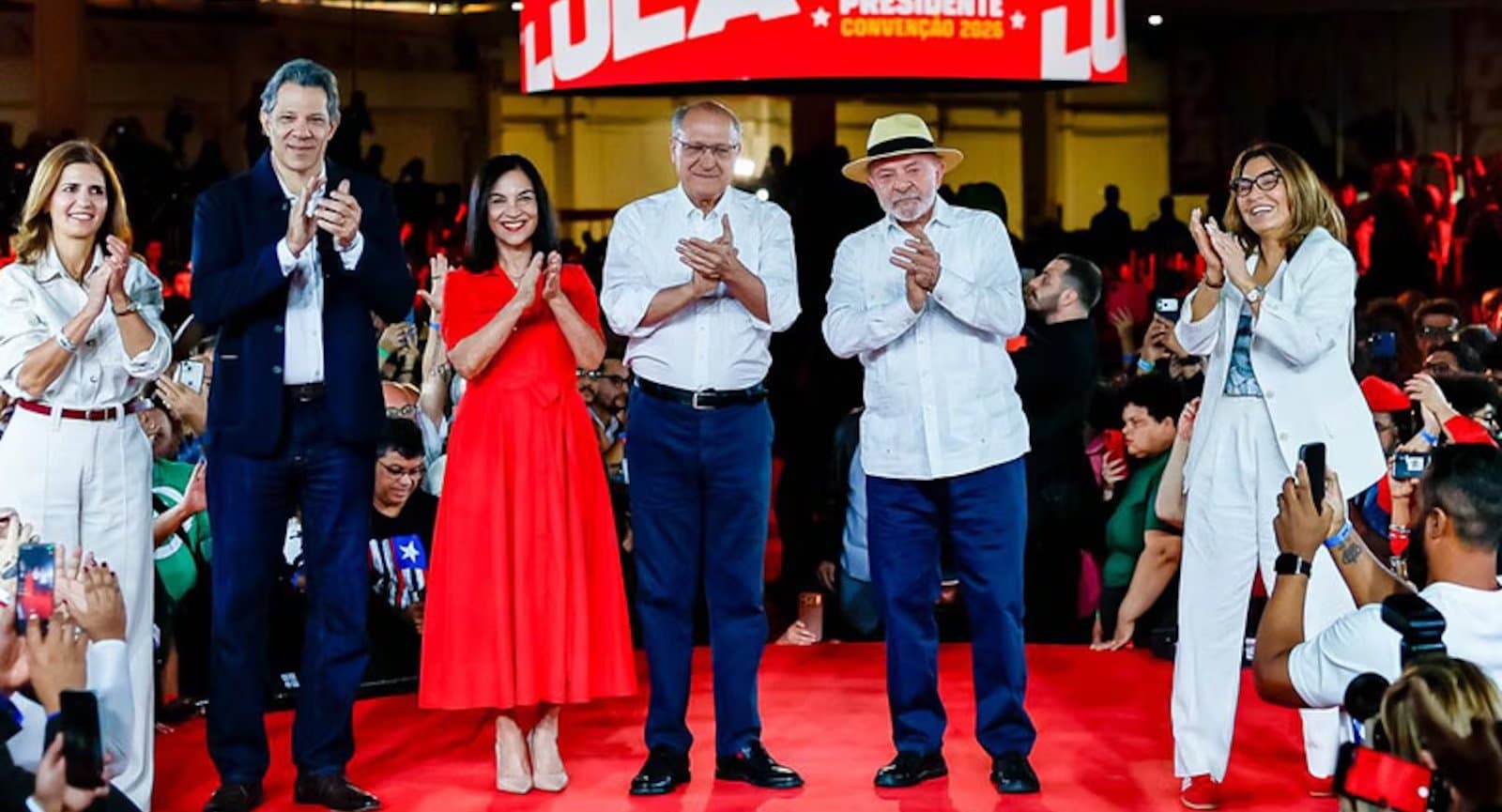 PT oficializa candidatura de Lula para concorrer à reeleição para a Presidência da República