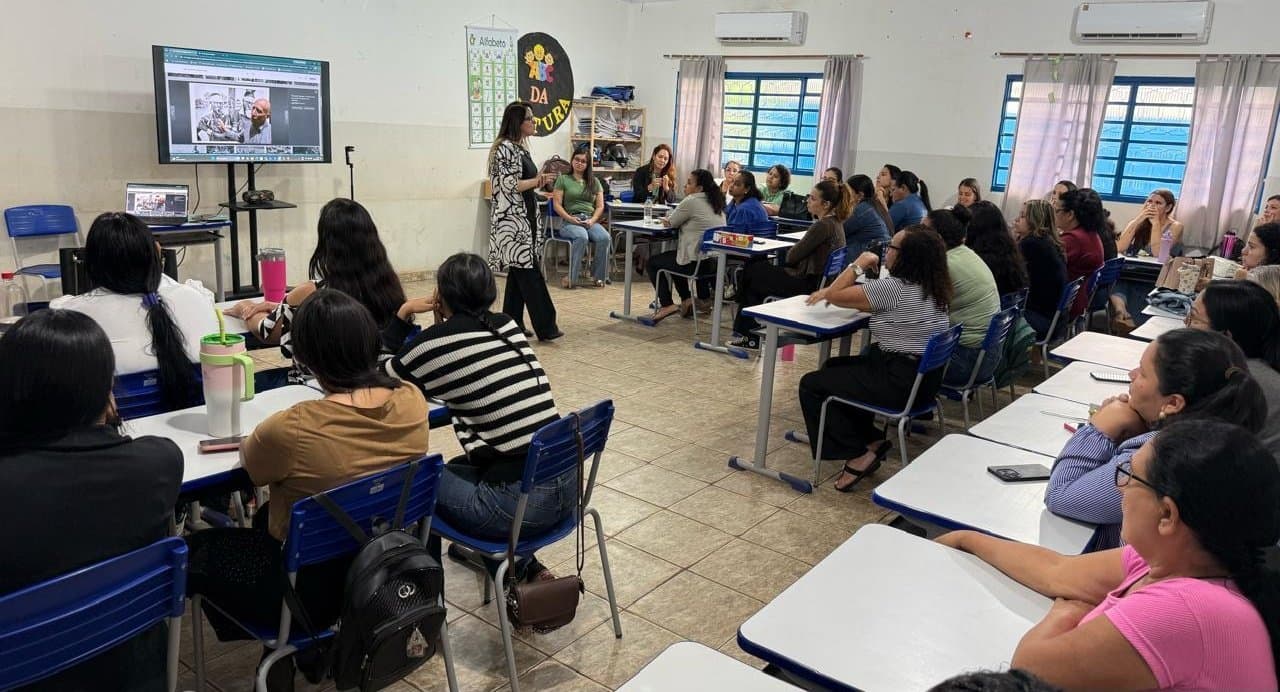 Rede Municipal de Ensino de Batayporã retoma atividades com formações profissionais