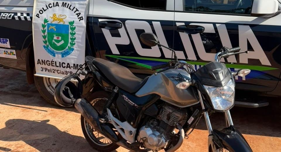 Polícia Militar motocicleta que havia sido furtada em Angélica