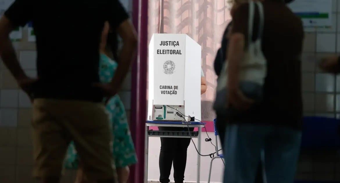 TSE recebe mais de mil denúncias nos primeiros dias de campanha