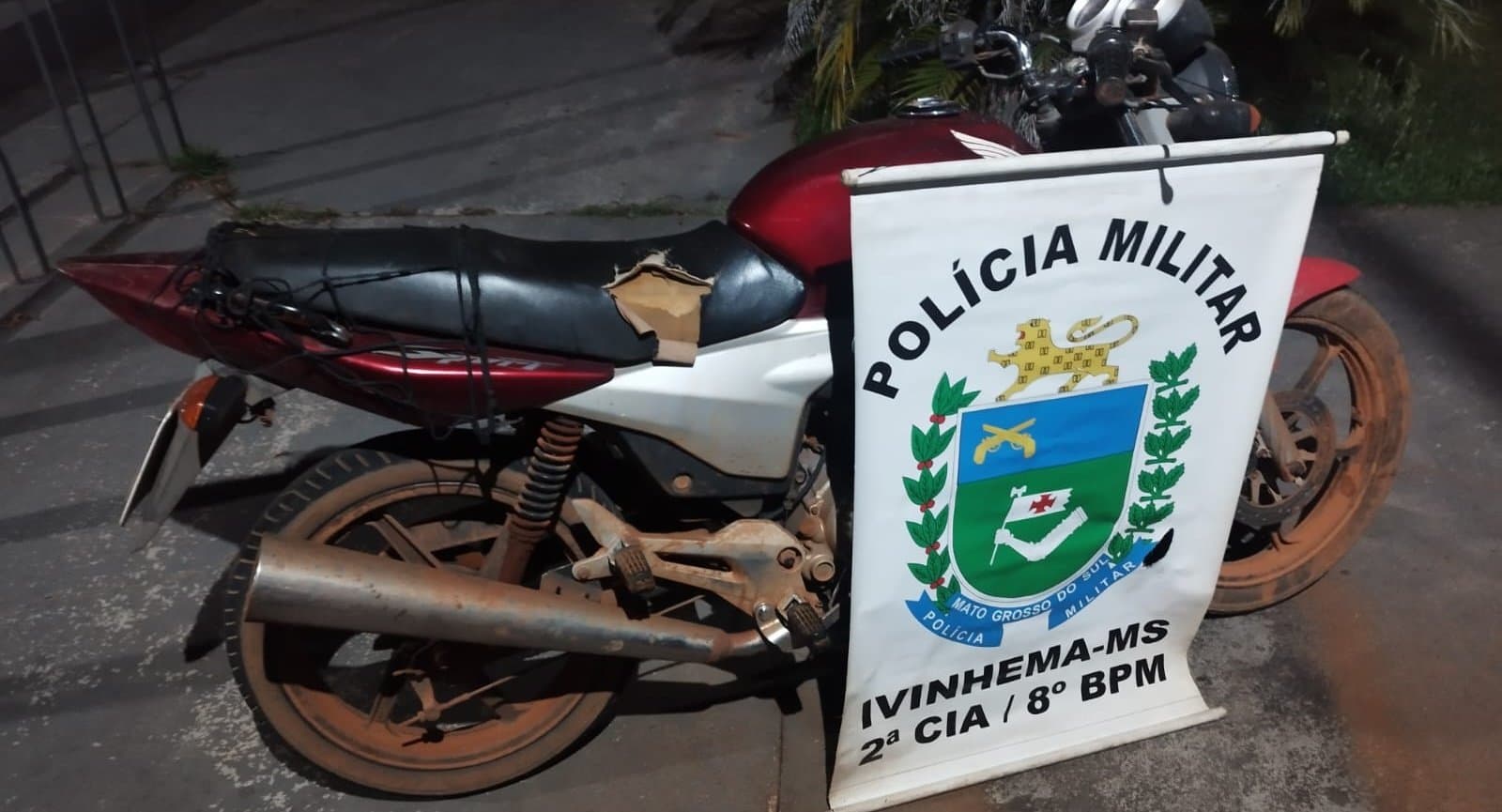 Equipe da Polícia Militar recupera motocicleta furtada em Ivinhema